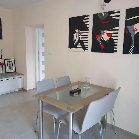 Oaza Spokoju Holiday home Lednogora